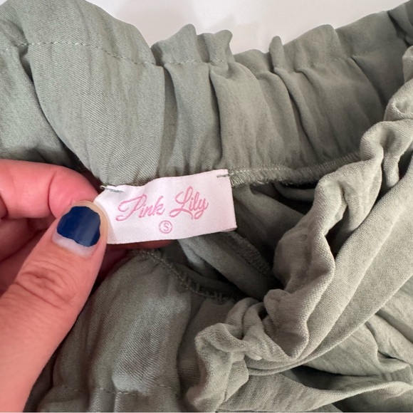 Pink Lily Epiphany Moment Sage Green Paper Bag Wide Leg Trouser Pants Size Small - Picture 7 of 11